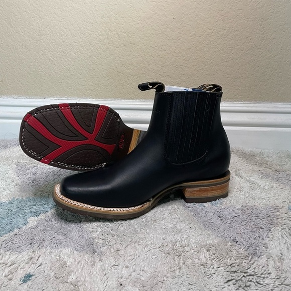 Other - Western rodeó boot square toe